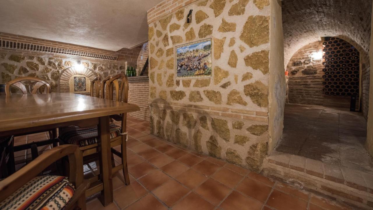La Casa De Aljibillos By Toledo Ap Luaran gambar