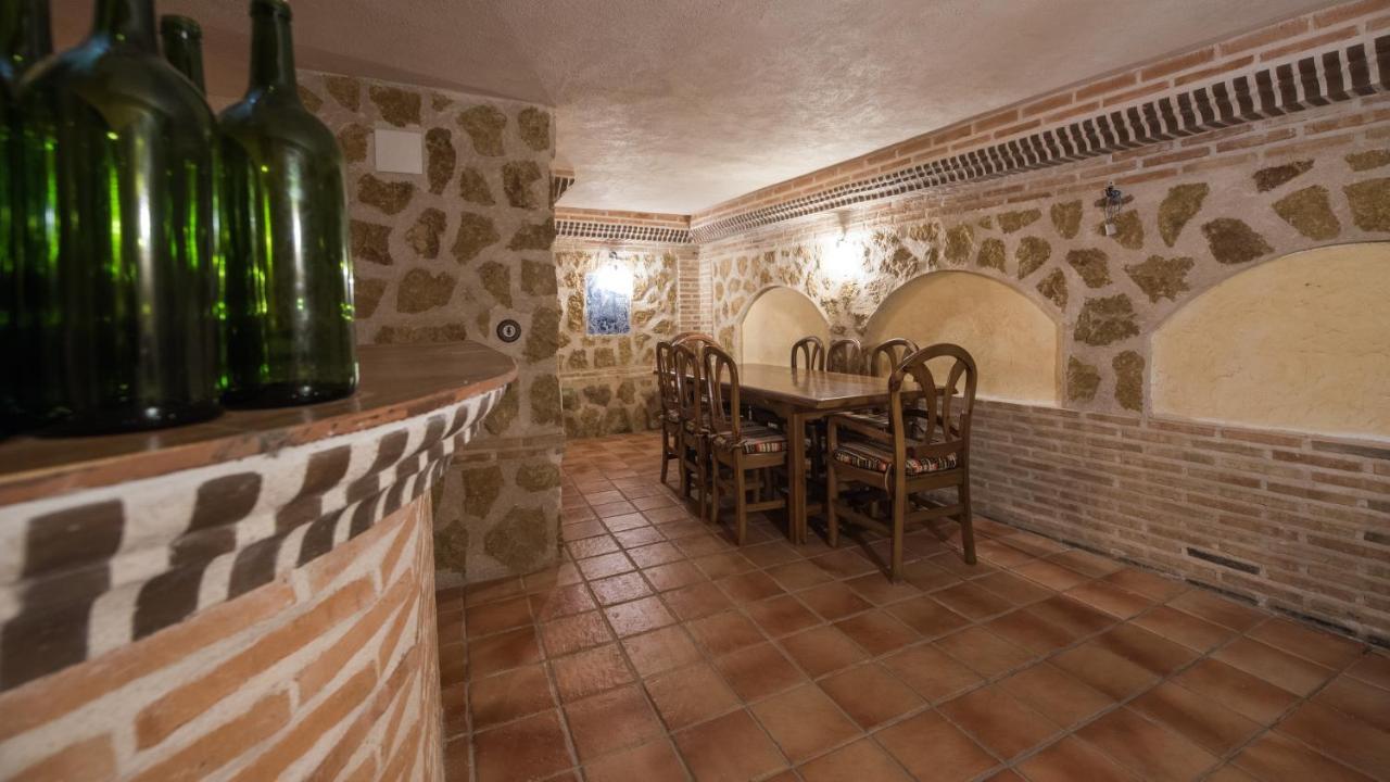 La Casa De Aljibillos By Toledo Ap Luaran gambar